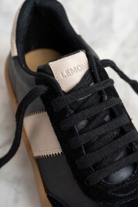 Zapatilla Combinada Cuero Negro