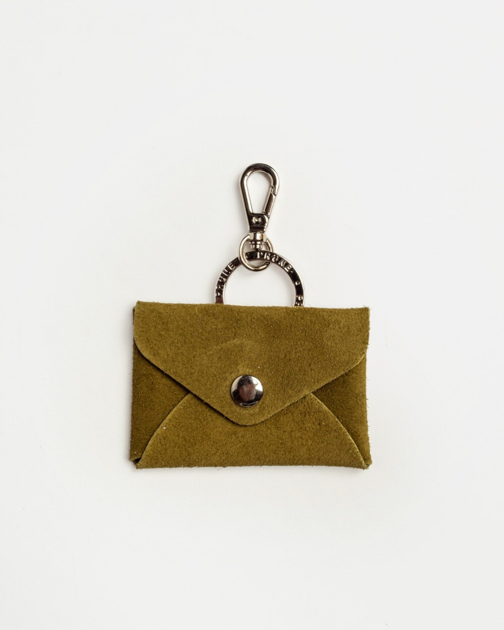 Llavero charm Mila en cuero gamuza Pistacho