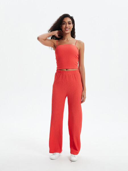 PANTALÓN TAMBOR ROJO