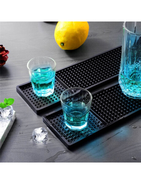 BANDEJA RECTANGULAR ANTIDESLIZANTE PARA TRAGOS GOMA NEGRA 60X9CM BANDEJA RECTANGULAR ANTIDESLIZANTE PARA TRAGOS GOMA NEGRA 60X9CM