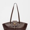 Cartera al hombro Paris en cuero liso Chocolate