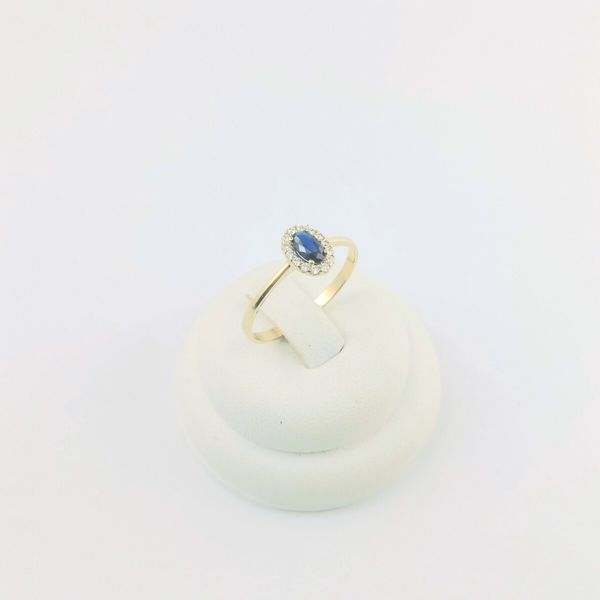 Anillo de oro 10 ktes. Lady Di 