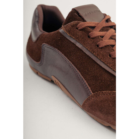 Champion Sari Brownie