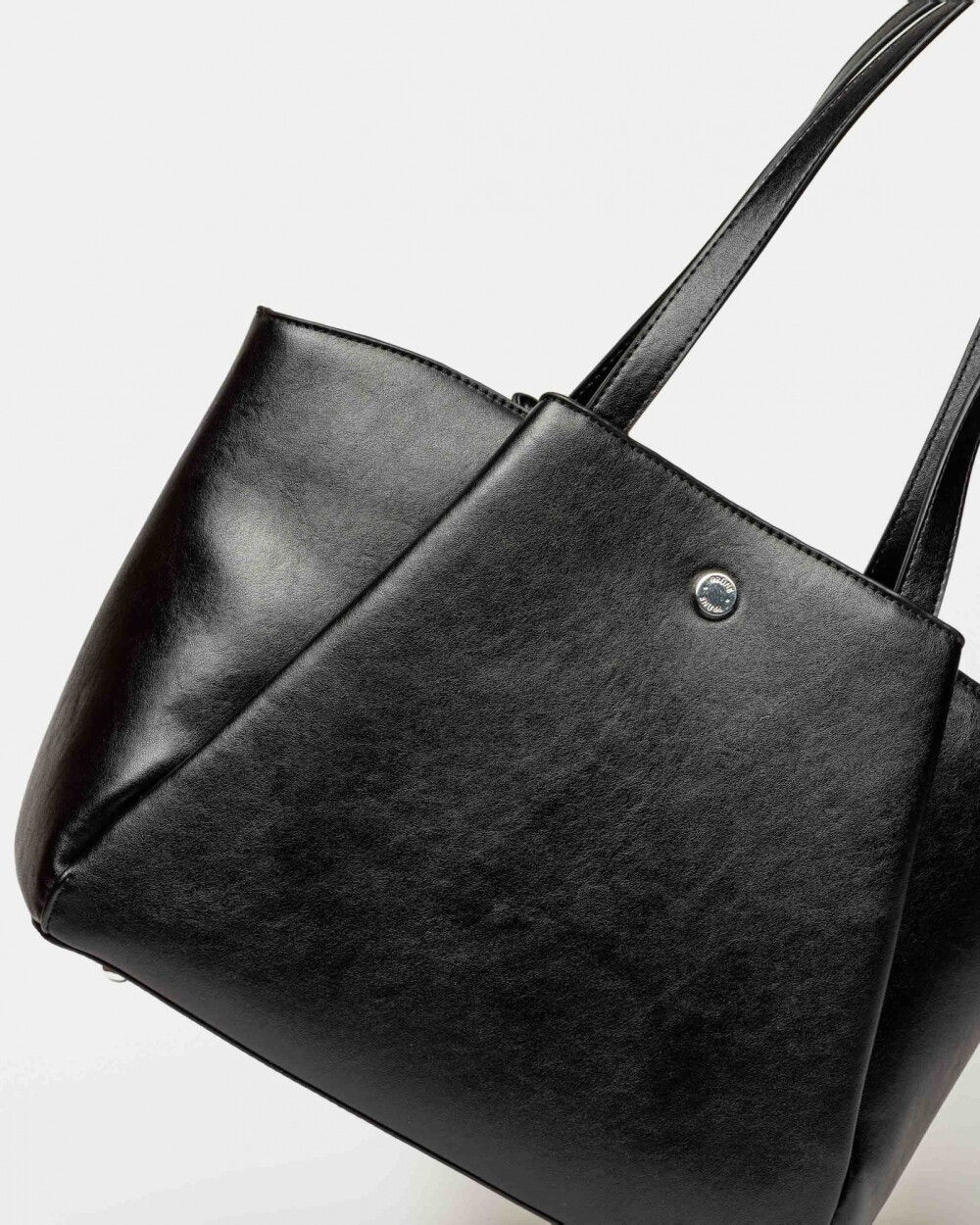 Shopper Raix en efecto cuero liso Negro