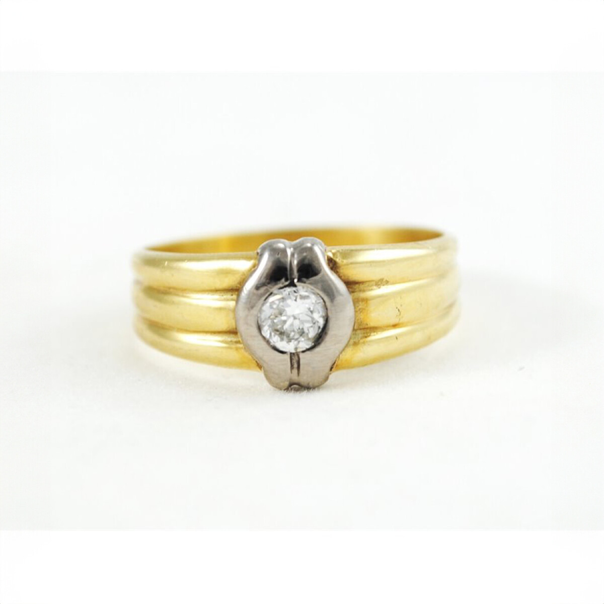 Anillo Oro 18K Con Brillante 
