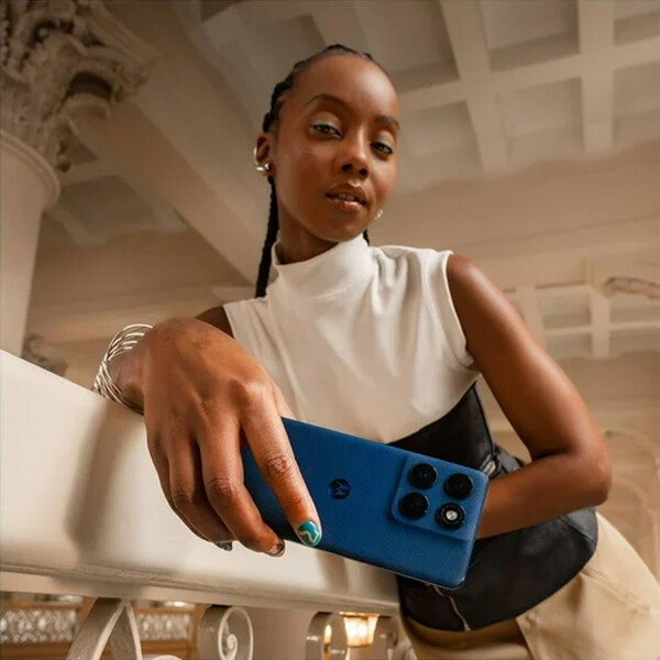 Motorola Edge 60 24gb (12 + 12gb) Ram 512gb 5g + Regalo PK MOTOROLA EDGE 60 12/512 AZUL + REGALO