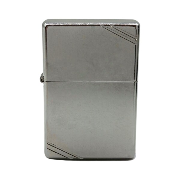 Encendedor ZIPPO 267 Vintage Street Chrome - ZP26737 Plateadouniforme