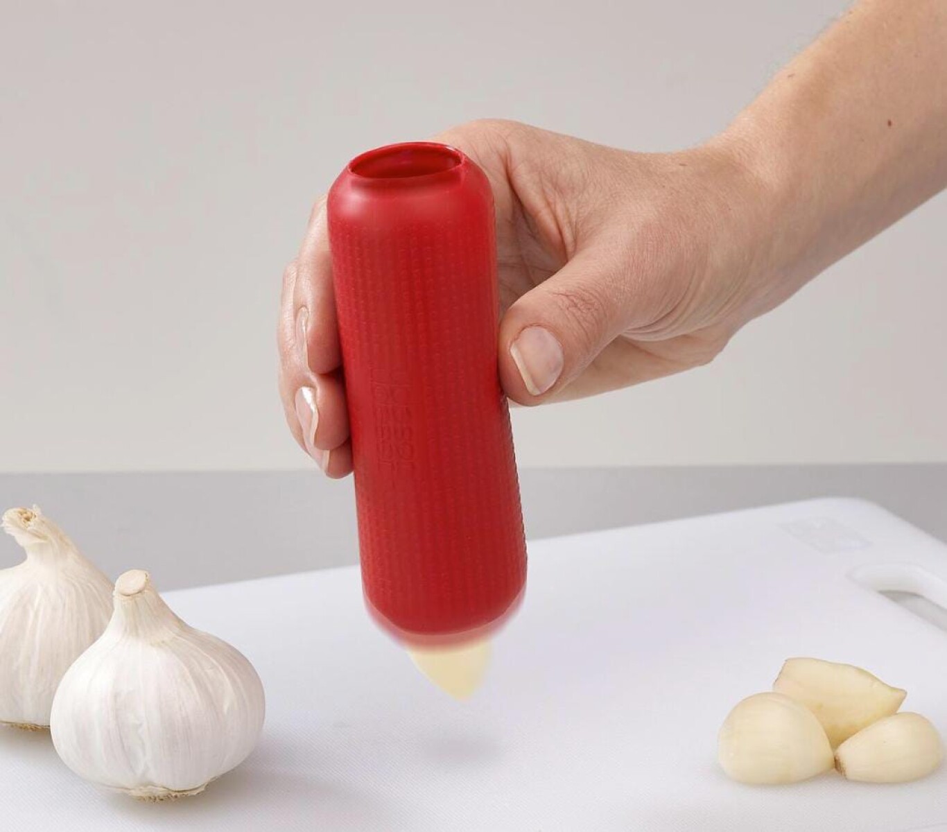Pelador de Ajo de Silicona - Joseph Joseph Duo 