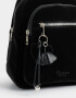 Mochilas Urbanas Mochila De Cuerina Con Charm - Negro