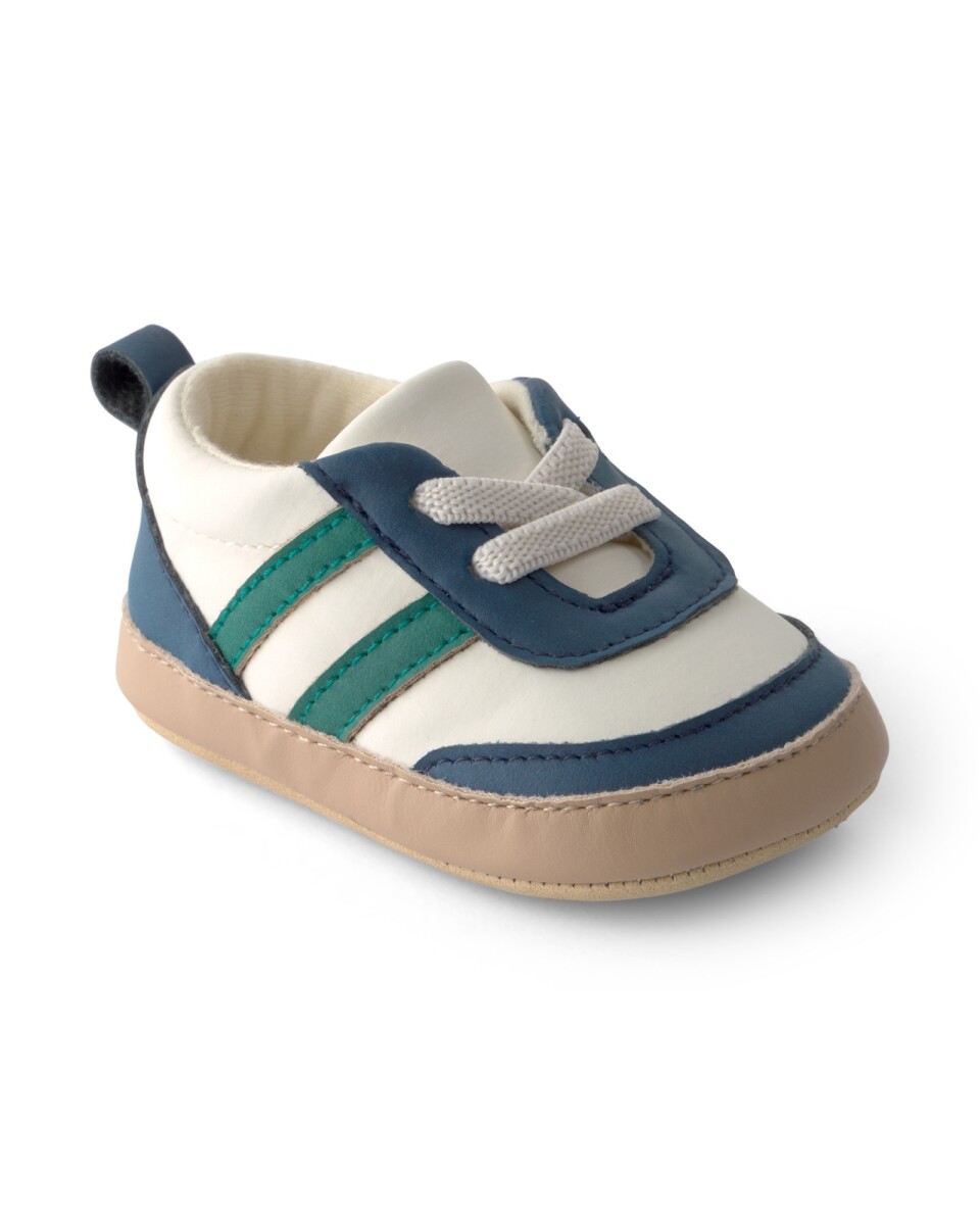 Championes deportivos, diseño bloques de color 