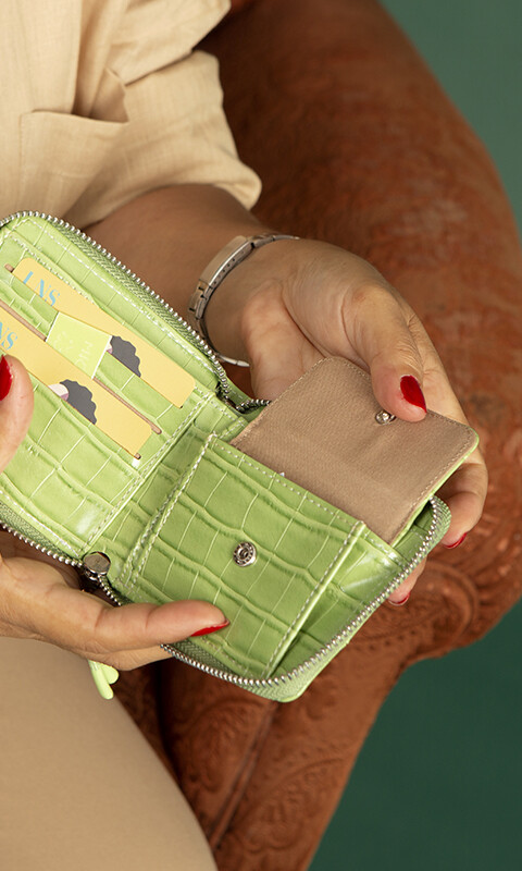 BILLETERA CANDELA CROCO MANZANA VERDE