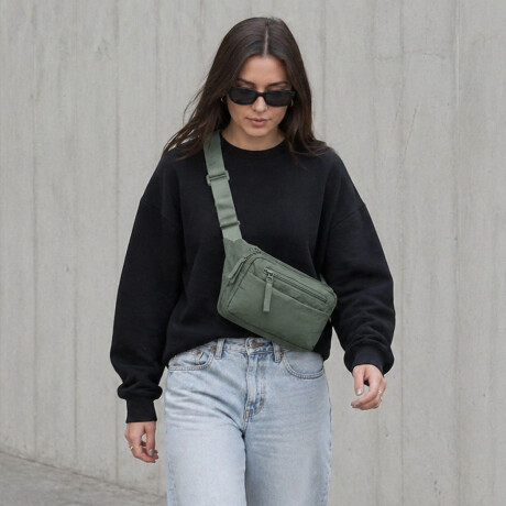 Riñonera ajustable con bolsillos Verde