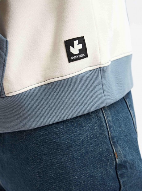 CANGURO VERTICAL CELESTE