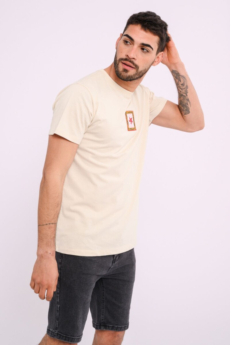 Remera estamapda Crudo