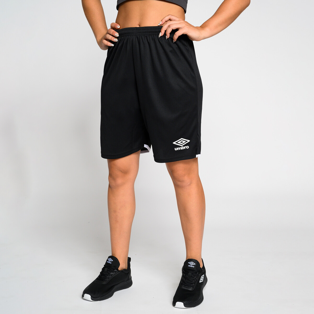 Short Futbol Dama Umbro Mujer - 002 