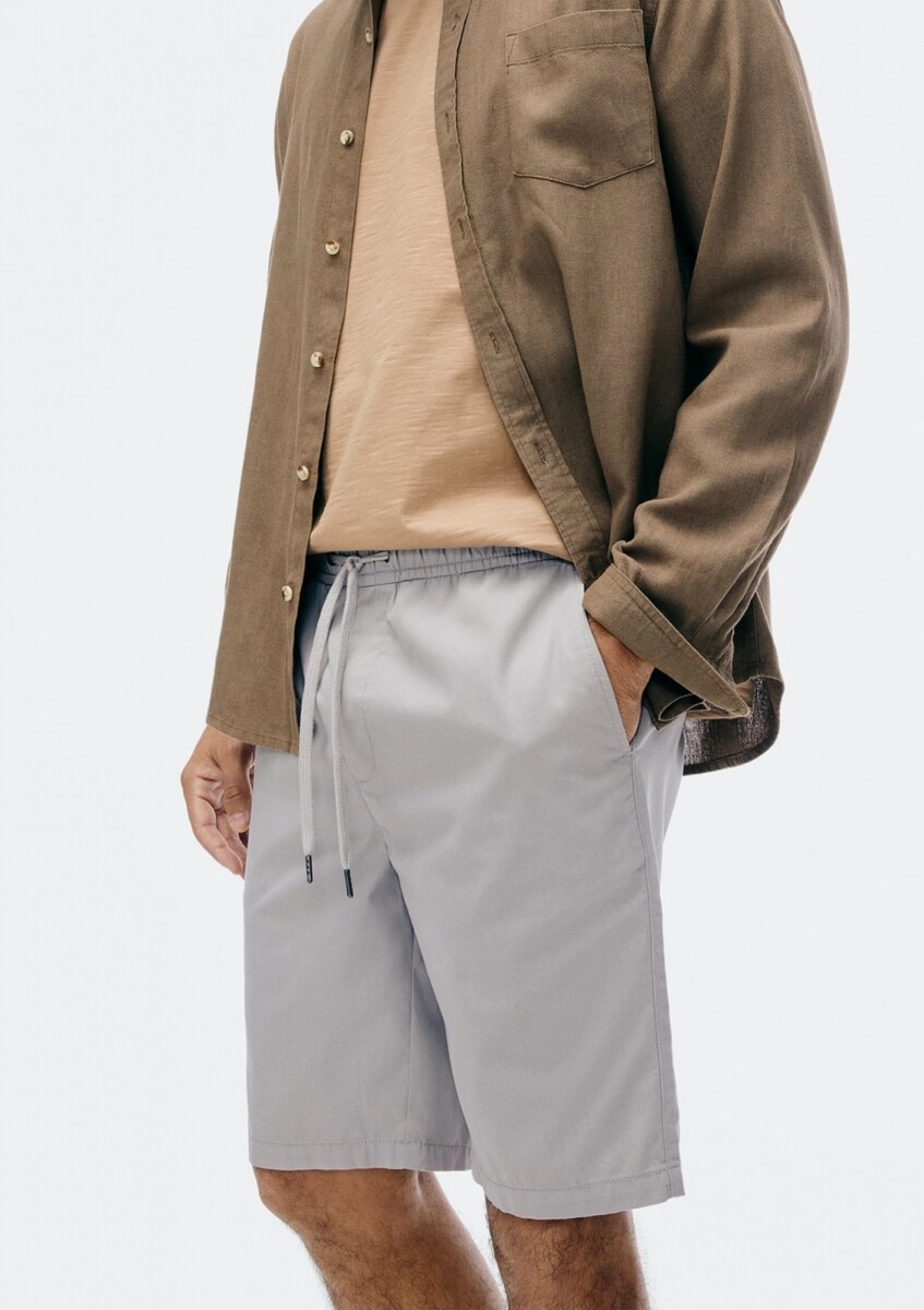 BERMUDA BÁSICA CON CORDÓN - GRIS 