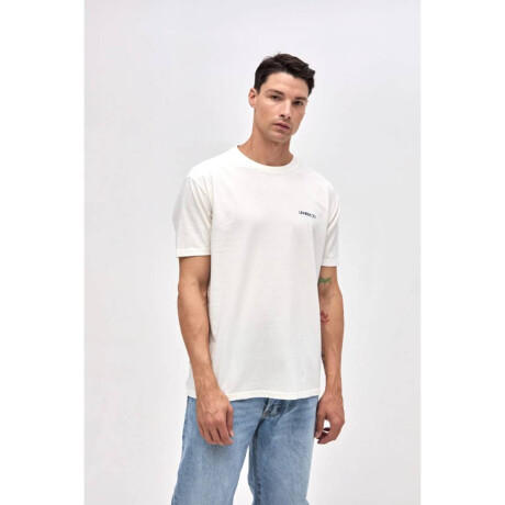 Remera Moxie Off white