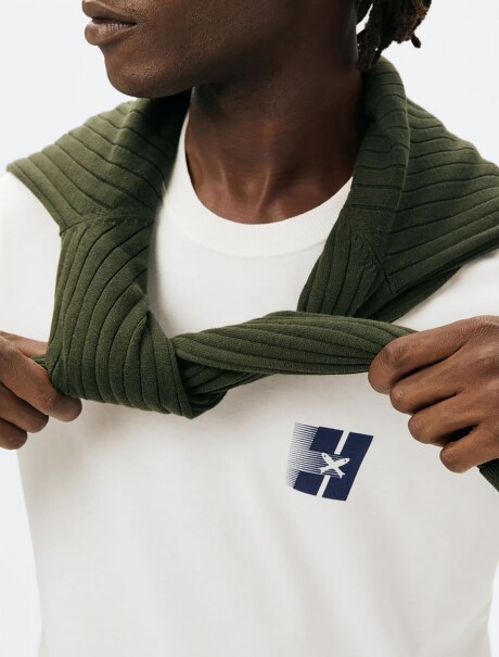 CAMISETA CON ESTAMPA MODELO REGULAR BLANCO