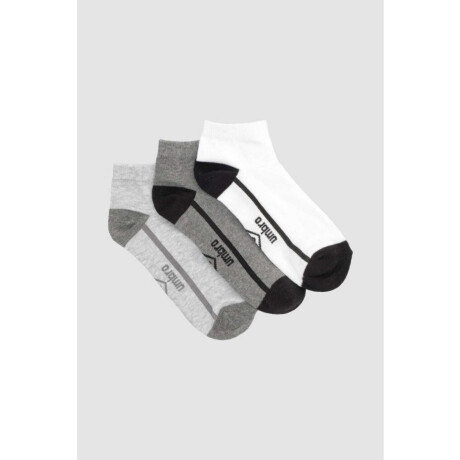 Pack x 3 media corta lisa individual umbro Variante 38