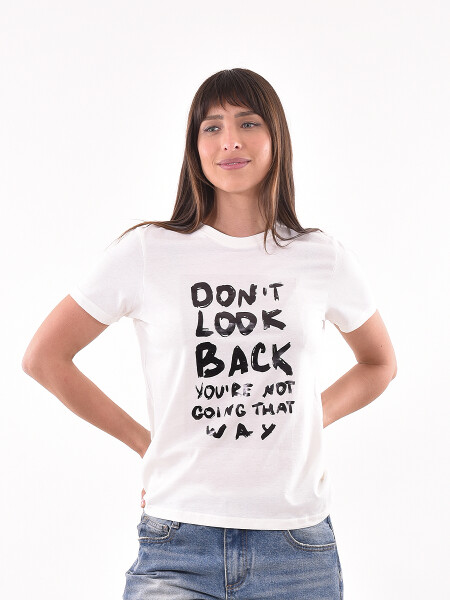 REMERA DENA ESTAMPADO 10