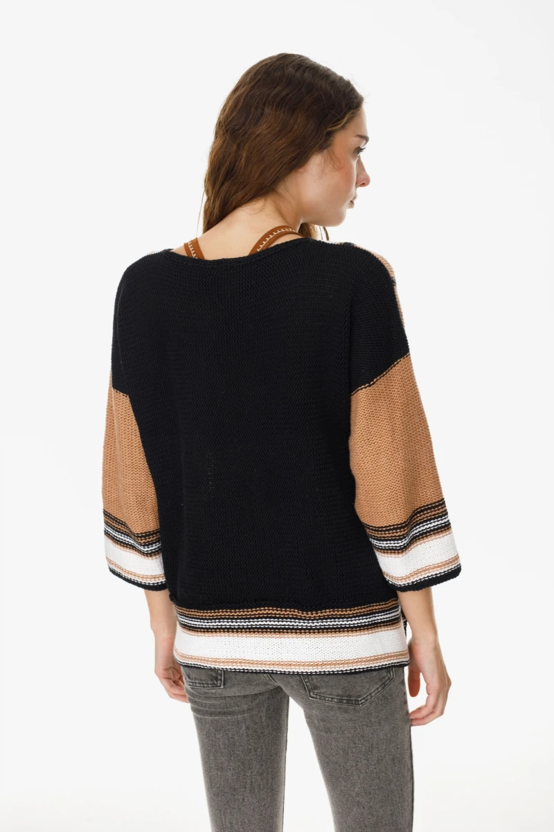 Sweater India negro talle unico