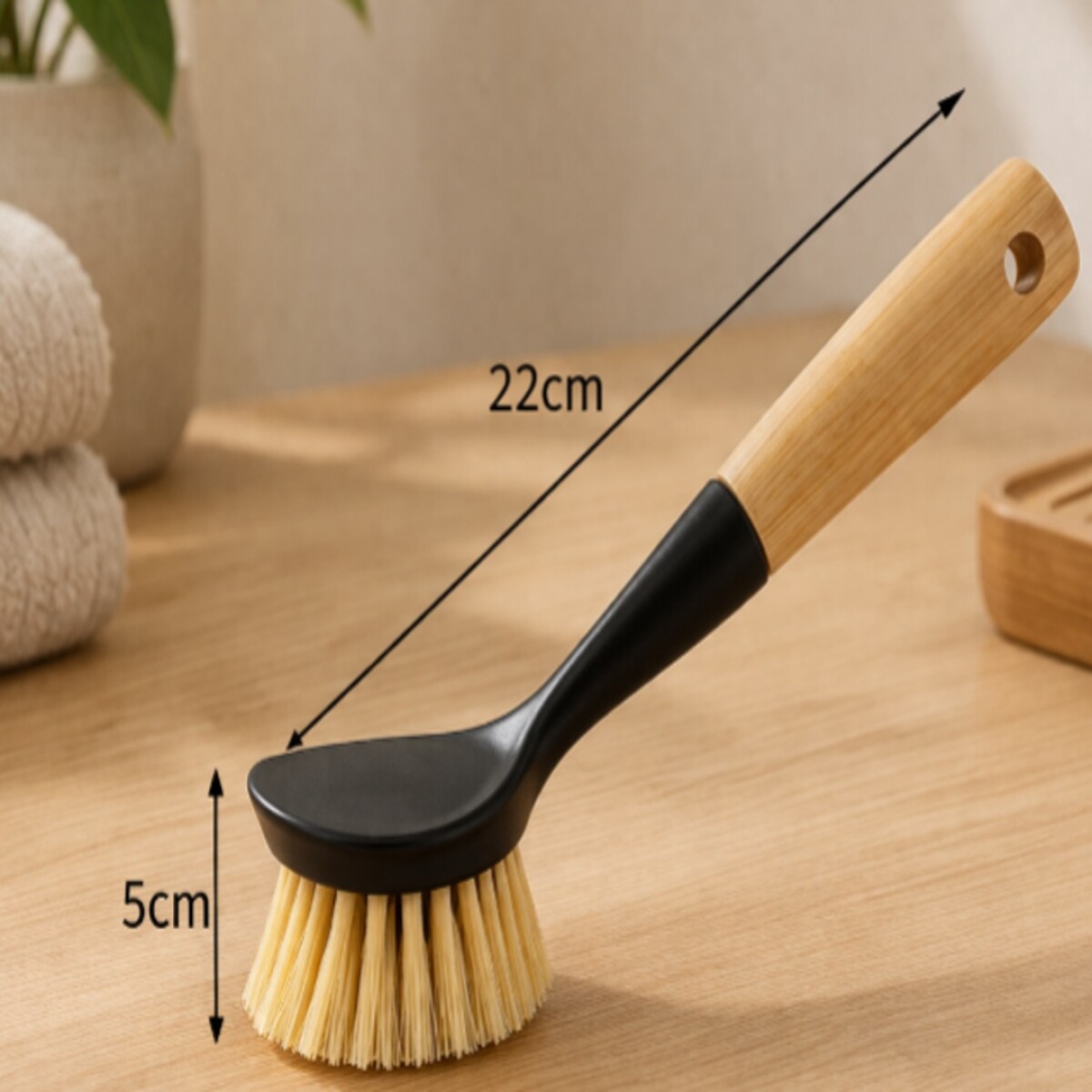 CEPILLO CON AGARRADERA PARA VASOS MANGO BAMBU - NEGRO 