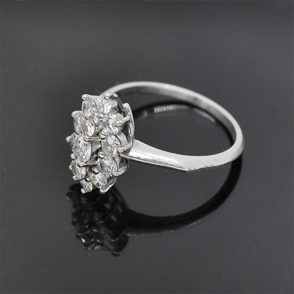 Anillo Platino Y Brillantes. Anillo Platino Y Brillantes.