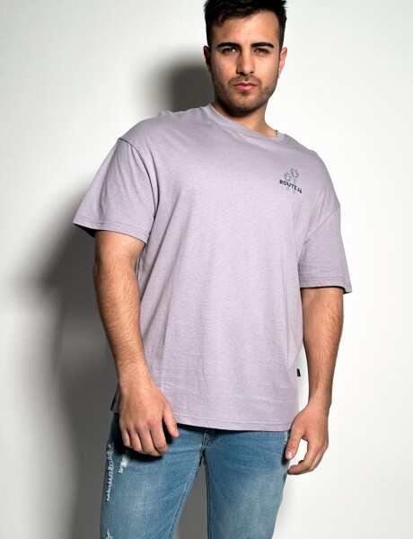 Remera Oversize Kenji Morado