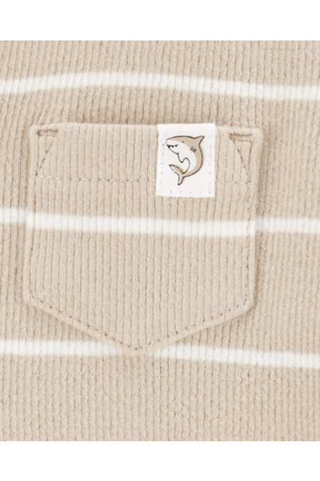 Set tres piezas de algodón, short, remera henley y body diseño tiburones Sin color