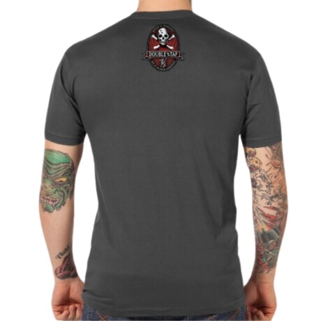 Remera con diseño militar Double Tap