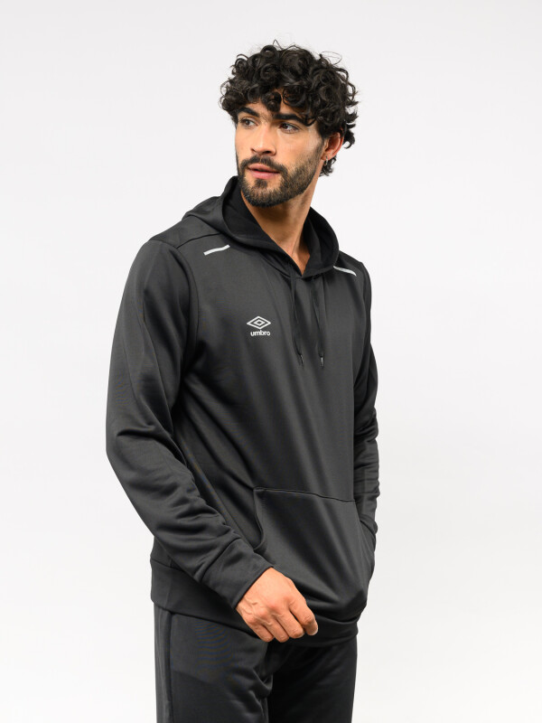 Canguro Derpotivo Training Core Umbro Hombre 002