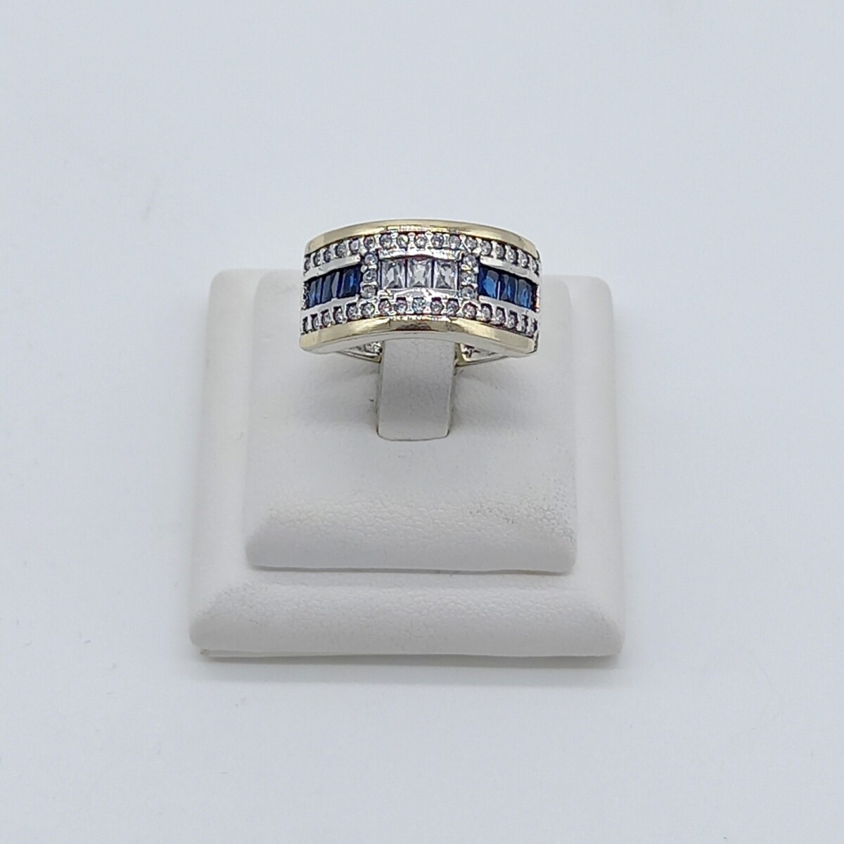 Anillo de plata 925, double en oro 18 ktes y circonias. 