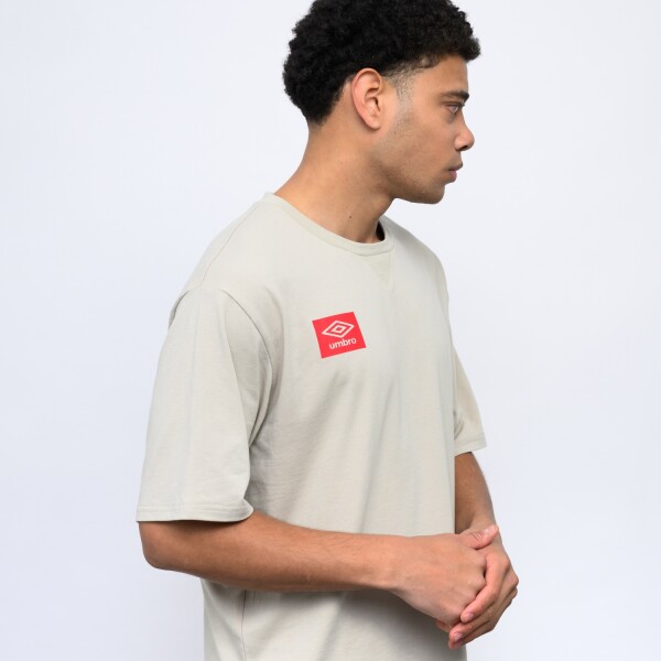 REMERA TRUCKER Umbro Hombre 0b4