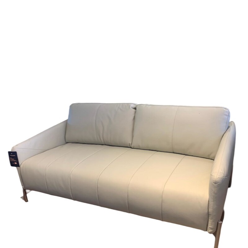 SOFA 2 CUERPOS - 100% CUERO - MODELO SANTIAGO - COLOR PERLA - PATAS CHAMPAGNE SOFA 2 CUERPOS - 100% CUERO - MODELO SANTIAGO - COLOR PERLA - PATAS CHAMPAGNE