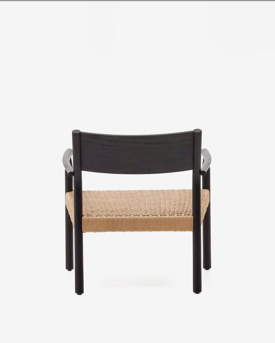 Butaca Yalia de madera maciza roble FSC 100% acabado negro y asiento de cuerda de papel