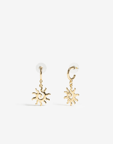 Aros Argollas Metal Argollas Con Dije De Sol Bañado En Oro - Dorado