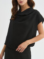Blusa Iloci Negro