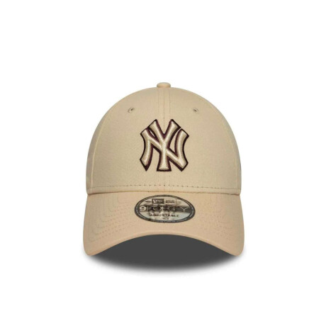 Gorra Team Outline 9Forty Neyyan Unisex Crema
