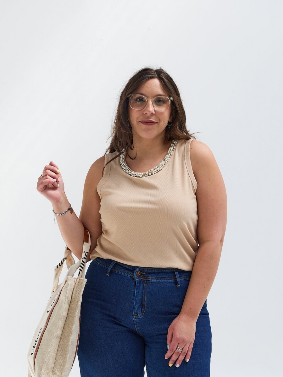 Musculosa Perlas Beige