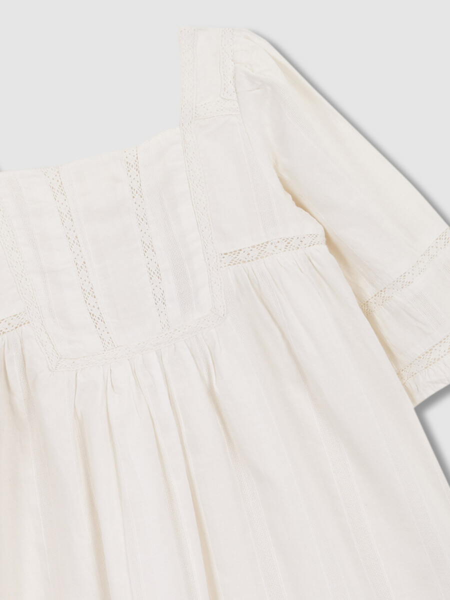 Vestido De Arras De Crepe Crudo Con Tir Blanco Roto