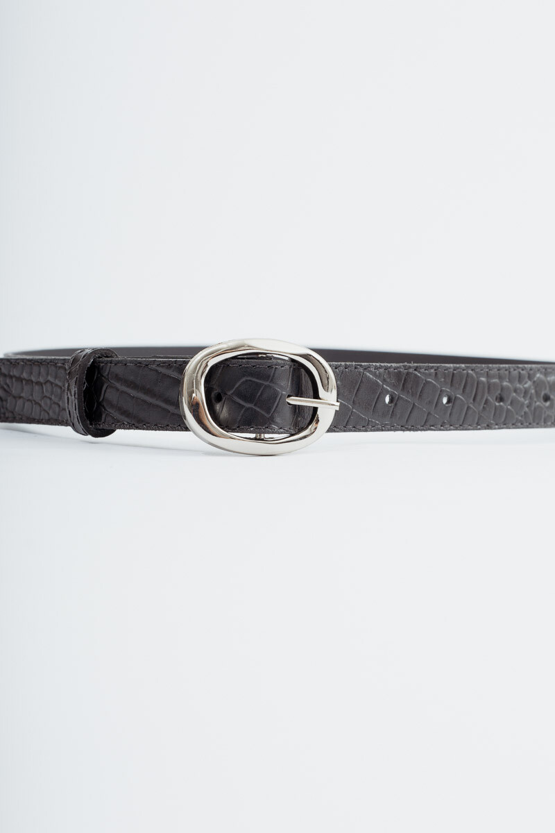 Iria Black