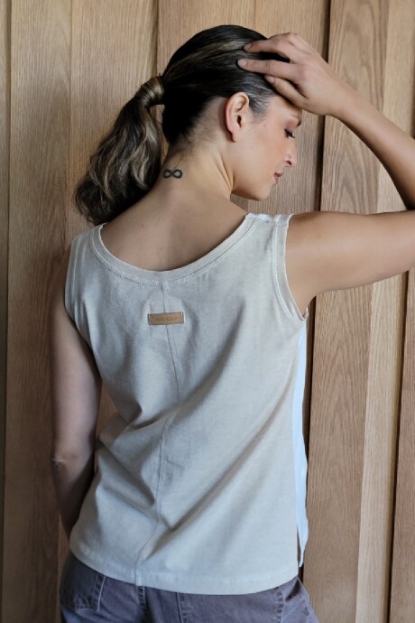 Musculosa Aloe Crudo con beige melange