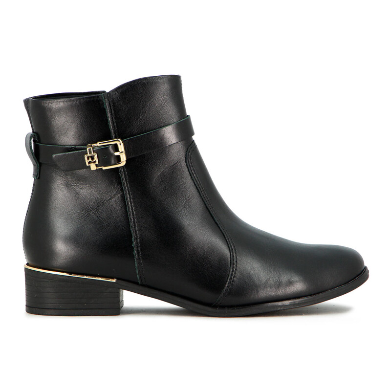 Bota De Mujer Ramarim Caña Baja Con Hebilla Taco Bajo Negro-negro