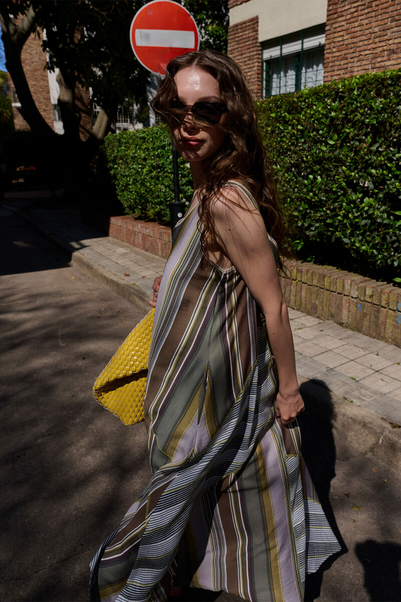 VESTIDO PATCH VERDE
