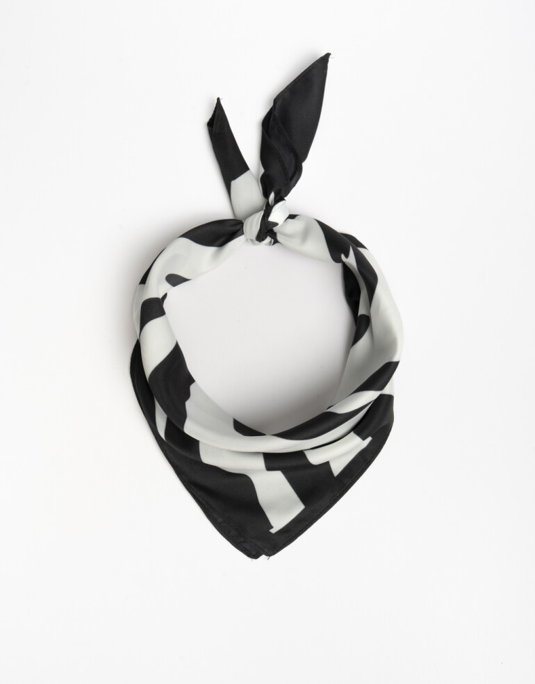 Pañuelos Raso Animal Print Pañuelo De Material Reciclado - Combinacion Tricolor