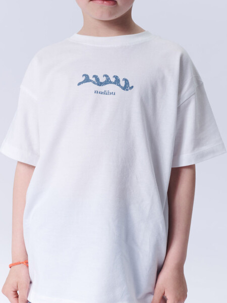 Remera Estampa Olas Blanca