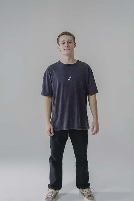 Remera Pulau Boxy PP Negro