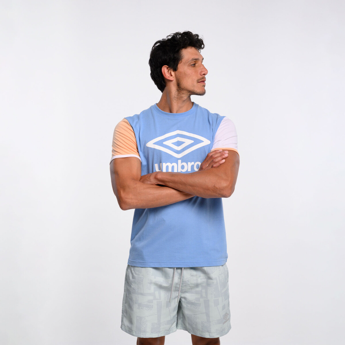 Remera Combined Umbro Hombre - 7c9 