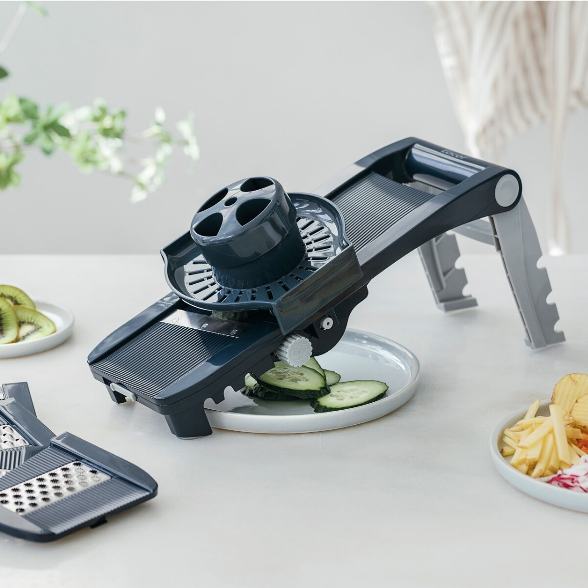 Mandolina de plástico 5 cuchillas 8 funciones 