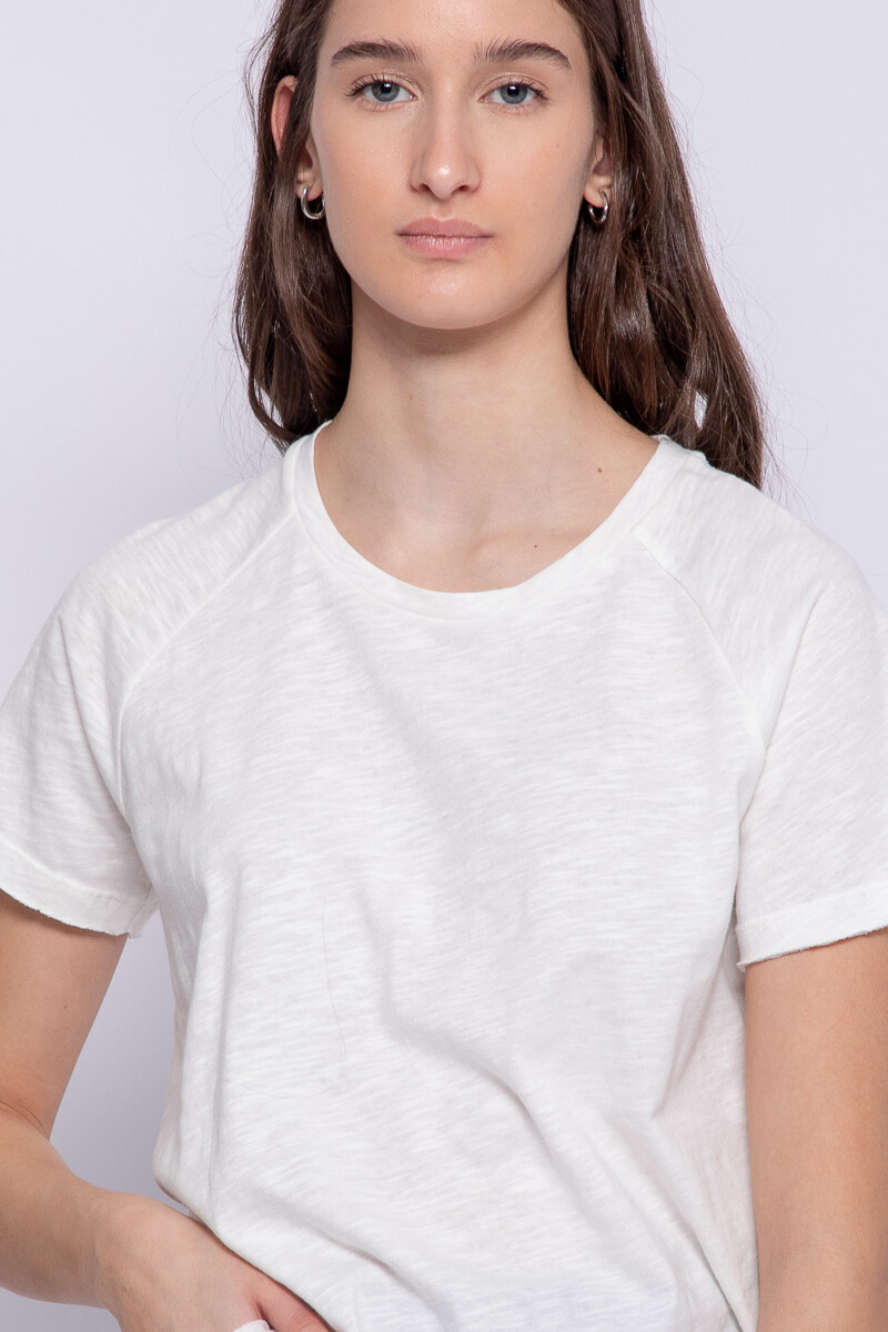 REMERA MISHU Crudo